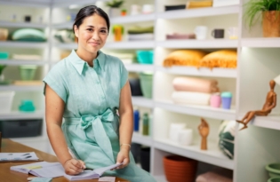 Join New Zealand’s busy ecommerce market with an NZD account!