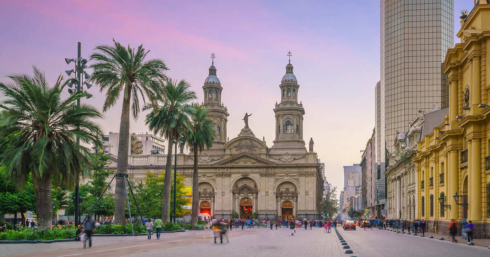 Using an employer of record in Chile