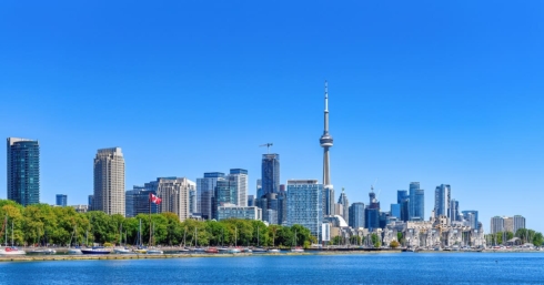 How to hire and pay Canadian contractors
