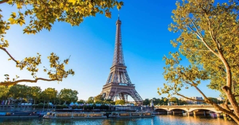 How to hire contractors in France