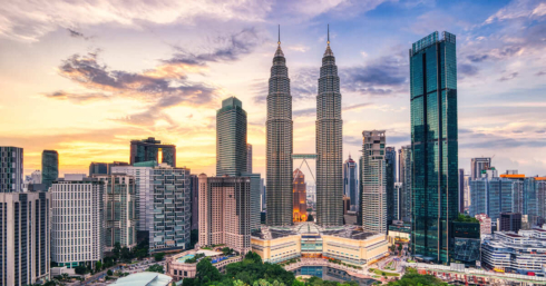 Using an employer of record in Malaysia