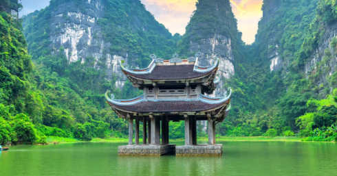 Using an employer of record in Vietnam